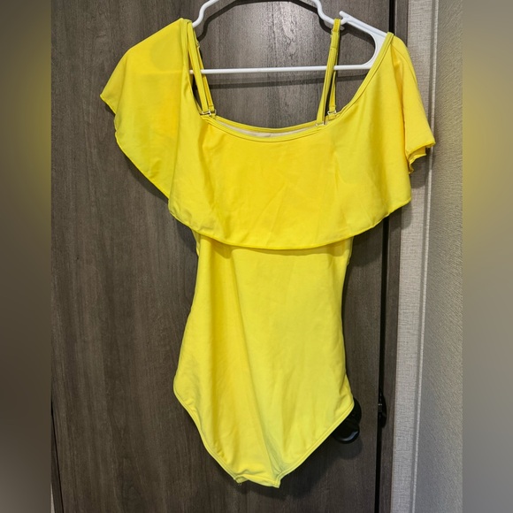 Maternity bathing suit - Picture 3 of 5